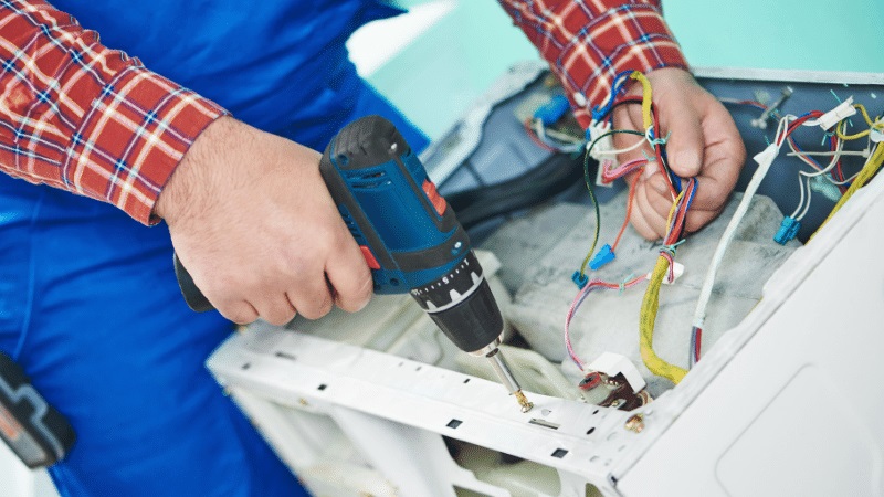 Taraklı Eminçelik Eminçelik çamaşır makinesi kart tamiri – Su almama arızası orijinal parça ile giderildi. - Teknik servis örneği